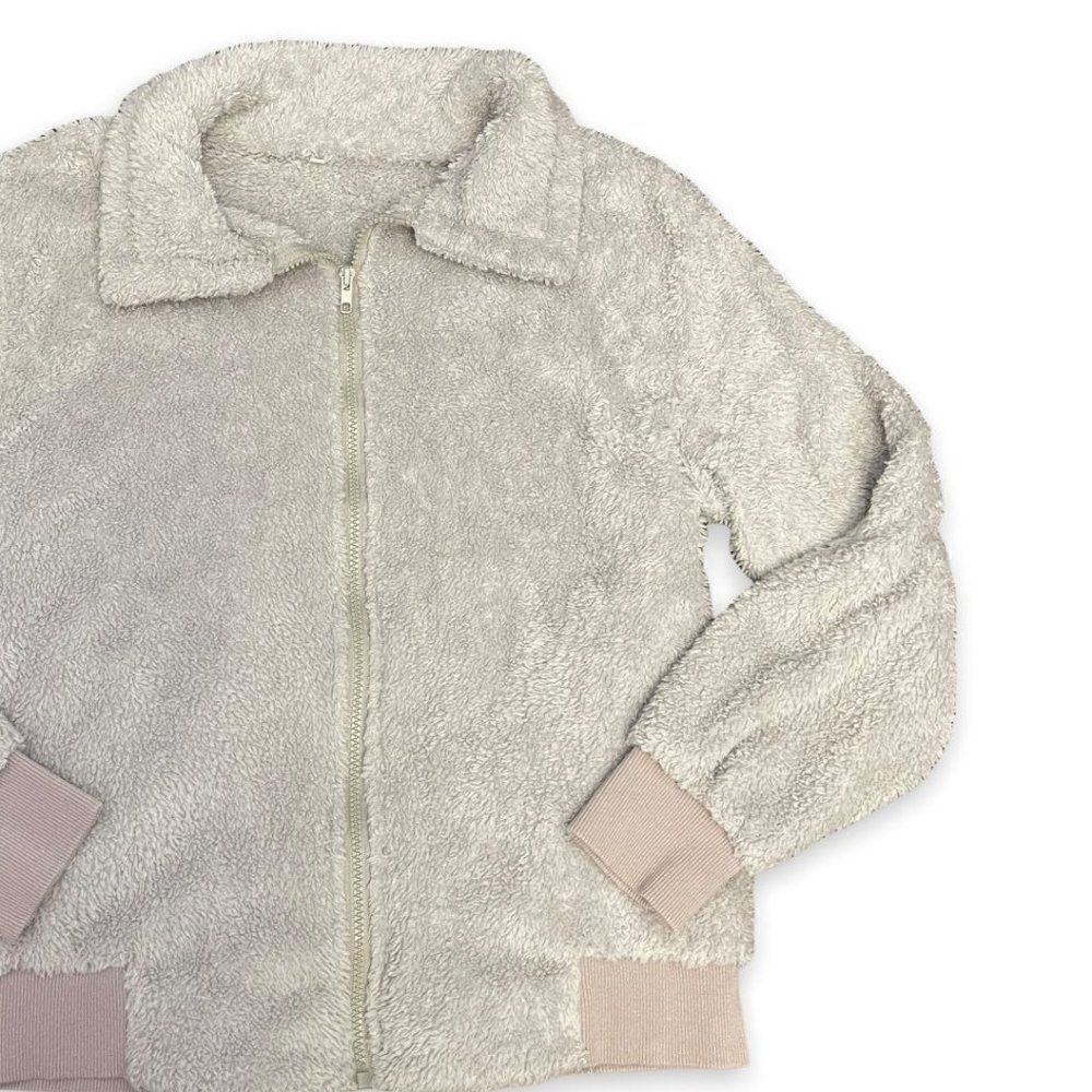 Fuzzy Teddy Jacket    - Picture 2 of 13